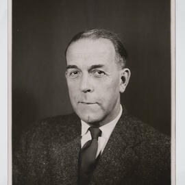 Portrait photographique de Gustave Roud, sans auteur, années 1950 (Fonds Gustave Roud, BIO 12, CLSR).